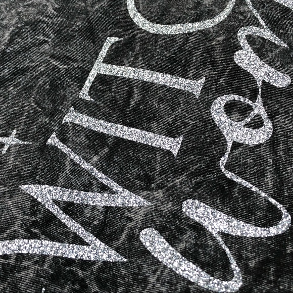 Witchy Woman graphic tee black t-shirt Halloween - Picture 4 of 8